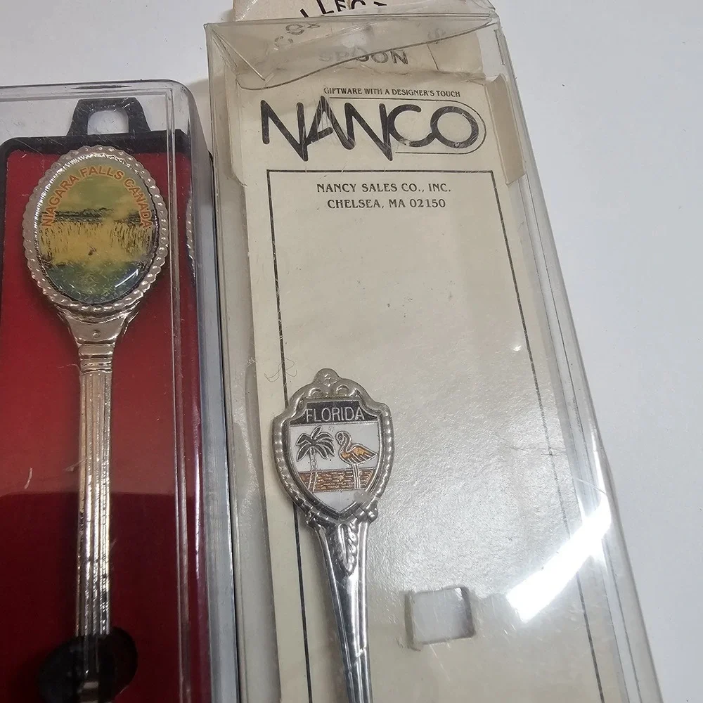 Souvenir Spoon Lot Vintage‎ Florida Canada Key West New York Enamel Collectible